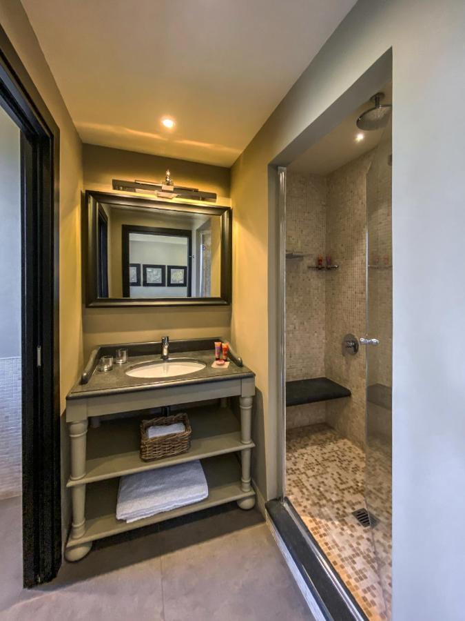 Luxury Suite Sea View Separate Building